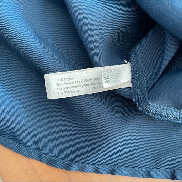 SOCIETY FOR RATIONAL DRESS ASYMMETRICAL TOP in Teal Blue - Picture 5 of 6